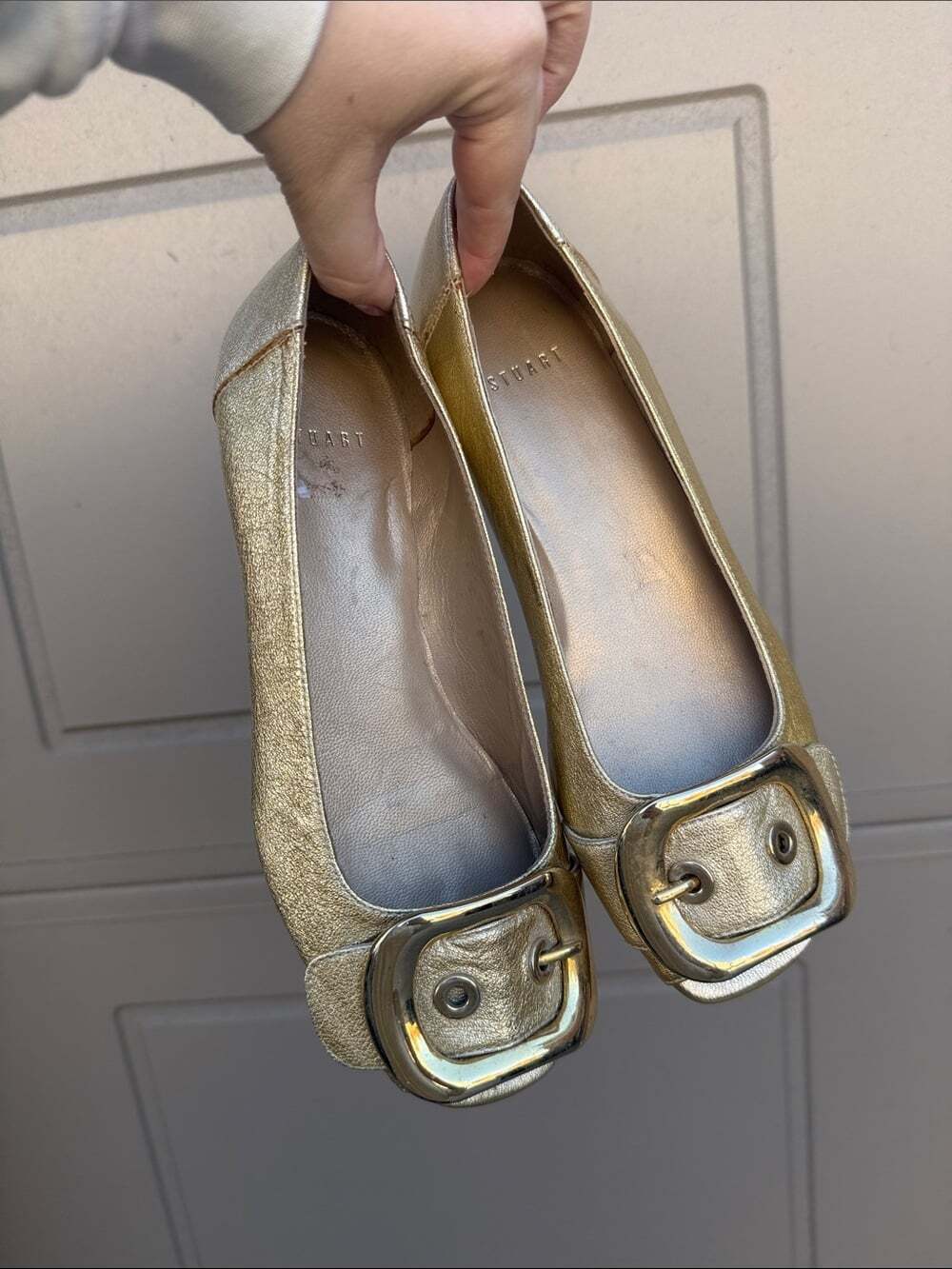 Stuart Weitzman Gold Metallic Flats Oversized Buckle Peep Toe Y2K